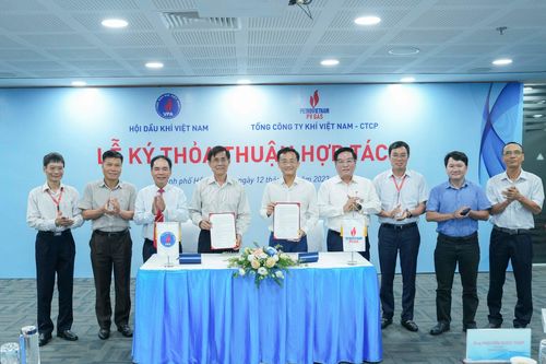 Tổng công ty Khí Việt Nam và Hội Dầu khí Việt Nam ký thỏa thuận hợp tác