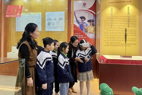 Giáo dục truyền thống cho học sinh thông qua di sản văn hóa