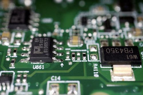Mỹ sắp siết chặt hơn nữa việc bán chip cho Trung Quốc?