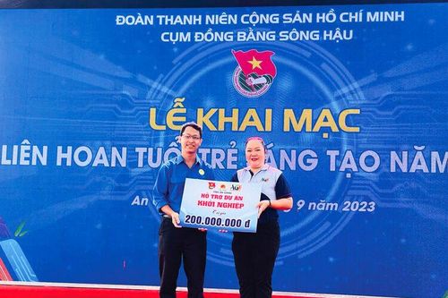 Khởi nghiệp từ dự án tổ chức sự kiện