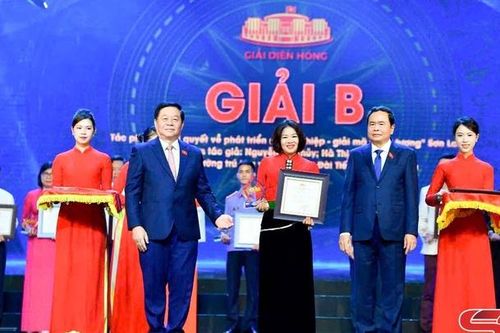 VOV Tây Bắc - nhịp cầu nối Đảng với dân