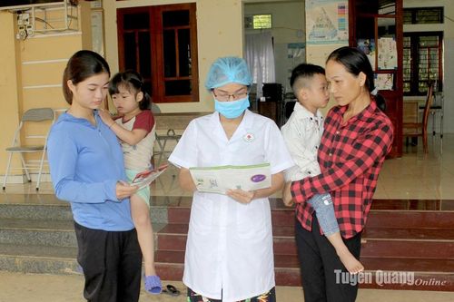 Dinh dưỡng cho trẻ phát triển toàn diện