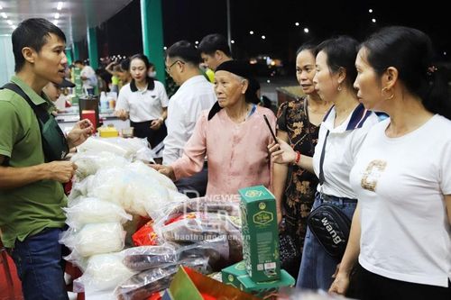 Tạo đột phá trong phát triển thương mại