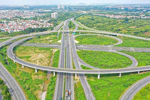 Vinaconex (VCG): Đánh đổi lợi nhuận để tăng trưởng doanh thu
