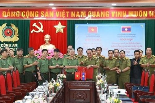 Tăng cường đảm bảo ANTT giữa Công an tỉnh Sơn La với Công an 3 tỉnh nước bạn Lào