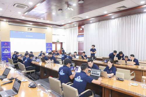 Liên quân 2 giành ngôi vô địch MobiFone Hackathon 2023