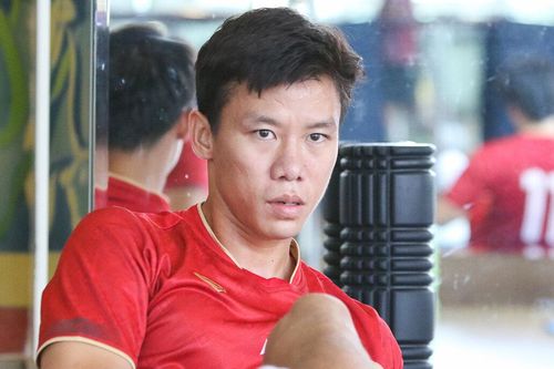 Quế Ngọc Hải chấn thương, nghỉ trận tuyển Việt Nam đấu Hàn Quốc