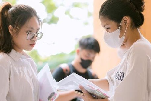 Học phí 2023 – 2024: Không phải đóng tiền, những trường này còn bao sinh viên ăn, ở và phát cả trợ cấp