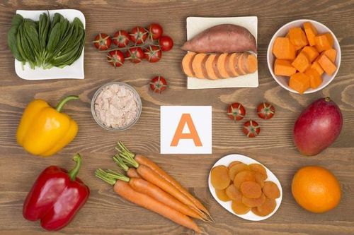 Trẻ uống vitamin A vẫn phải bổ sung thêm bằng thực phẩm