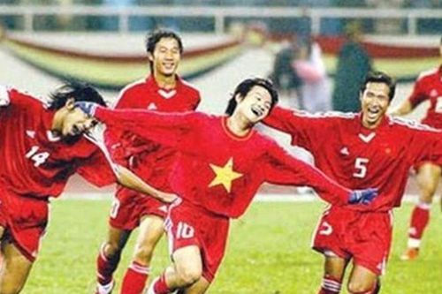 6 bàn thắng vào lưới Hàn Quốc của ĐT Việt Nam và 1 siêu phẩm khiến truyền thông và CĐV xứ Kim chi đòi thay HLV