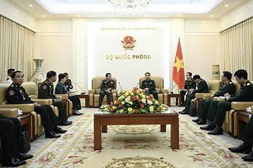 Thúc đẩy hơn nữa quan hệ hợp tác giữa quân đội hai nước Việt Nam, Campuchia