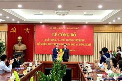 Công bố quyết định bổ nhiệm Thứ trưởng Bộ Khoa học và Công nghệ Trần Hồng Thái