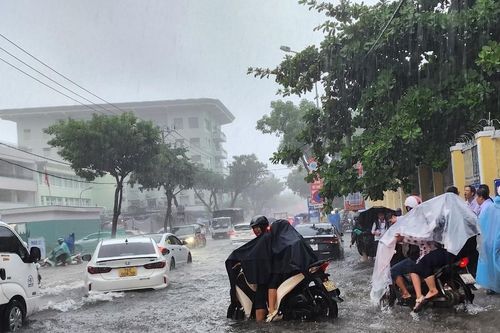 Ngày 17-10, học sinh Đà Nẵng tiếp tục nghỉ học
