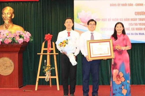Đảng ủy Khối Dân – Chính – Đảng TPHCM tuyên dương 141 cá nhân, tập thể điển hình 'Dân vận khéo'