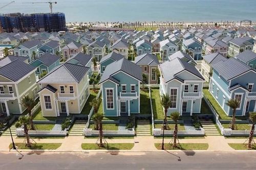 Bất động sản mới nhất: 'Nghịch lý' của thị trường, nhận định phân khúc 'gà đẻ trứng vàng', quy định làm nhà trên đất trồng cây lâu năm