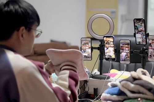 Khi bong bóng mua sắm trực tuyến của Trung Quốc đang nổ
