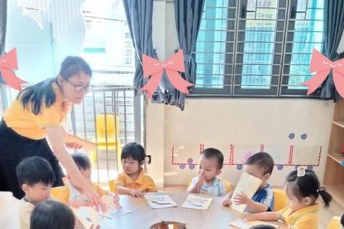 Lương thua lao động phổ thông, nhiều giáo viên và bác sĩ phải bỏ việc