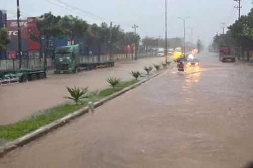 Học sinh Đà Nẵng lại nghỉ học vì thời tiết chuyển biến xấu