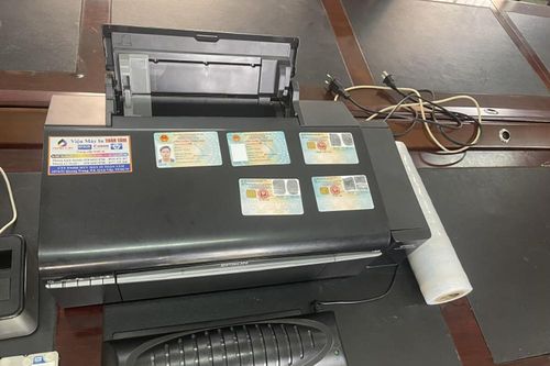 Công an TP.HCM triệt xóa băng nhóm làm giả căn cước công dân