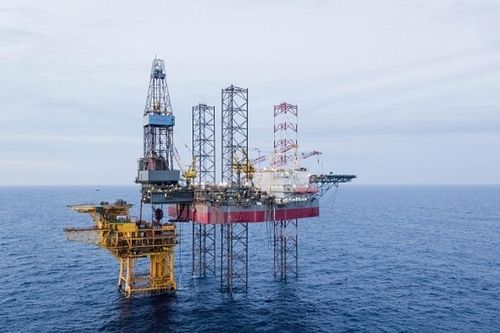 Đón siêu dự án, cổ phiếu đại gia dầu khí tăng cao nhất lịch sử