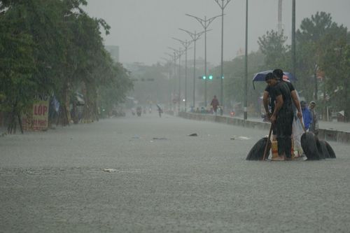 Thời tiết diễn biến phức tạp, Đà Nẵng tiếp tục cho học sinh nghỉ học