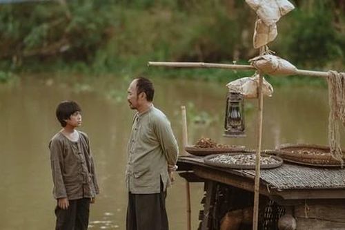 Trường Nhân văn lên tiếng việc mua vé, 'ép' sinh viên xem 'Đất rừng phương Nam'
