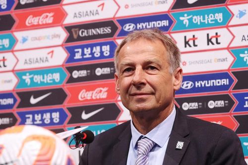 HLV Jurgen Klinsmann: Tuyển Việt Nam chiến đấu tới cùng