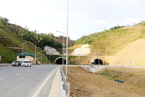 Tạm dừng khai thác cao tốc Bắc - Nam, đoạn Nghi Sơn - Diễn Châu 3 ngày để khánh thành
