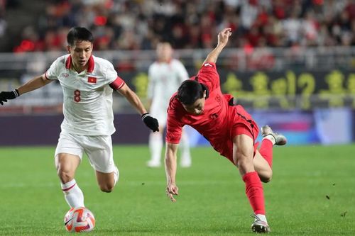 Đội tuyển Việt Nam thua đậm Hàn Quốc trong trận đấu giao hữu cuối cùng
