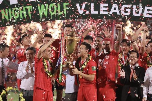 Đội vô địch V-League 2023-24 sẽ được nhận bao nhiêu tiền thưởng?
