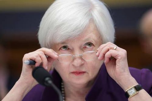 Bộ trưởng Tài chính Yellen: Mỹ có thể 'gánh được hai cuộc chiến tranh'