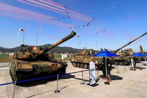 Hàn Quốc tổ chức triển lãm quốc phòng lớn, đặt mục tiêu đẩy mạnh xuất khẩu vũ khí