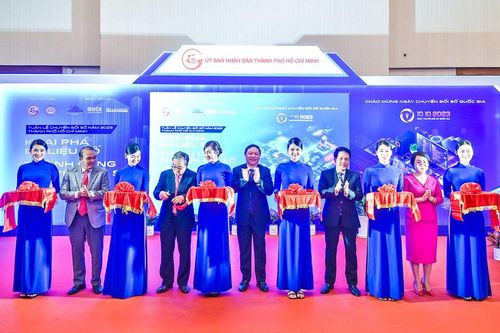 Khai mạc chuỗi sự kiện Tuần lễ Chuyển đổi số TP Hồ Chí Minh năm 2023