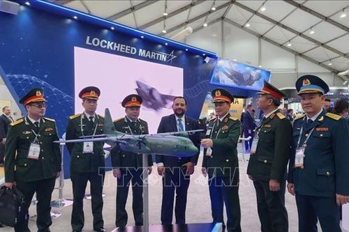 Đoàn Bộ Quốc phòng Việt Nam dự Triển lãm Hàng không vũ trụ và quốc phòng Seoul 2023