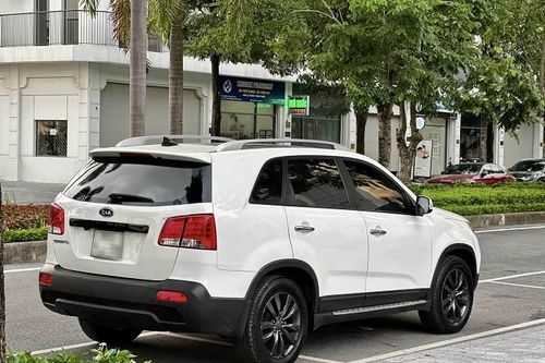 'Phát sốt' với chiếc KIA Sorento được rao bán chỉ hơn 300 triệu đồng, có nên xuống tiền ngay?