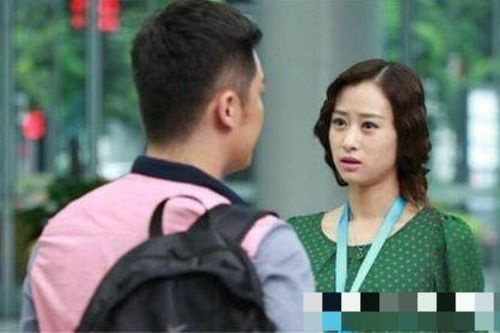3 năm sau khi ly hôn, chồng cũ đột nhiên tìm tôi muốn tái hôn, sau khi về thăm mẹ đẻ thấy cảnh này, tôi rưng rưng đồng ý