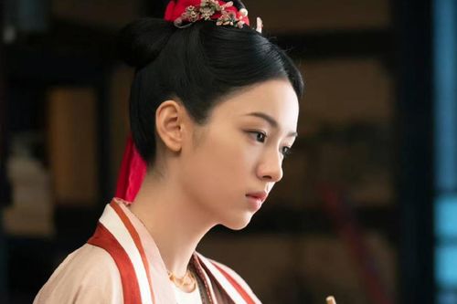 Tiểu hoa 95 được khen khí chất danh môn quý nữ, tạo hình xấu cũng không thể dìm