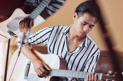 Ca sĩ Khải Đăng: Tốt nghiệp ngành Kỹ sư âm thanh tại Mỹ, 21 tuổi từ bỏ hào quang ở hải ngoại để về nước