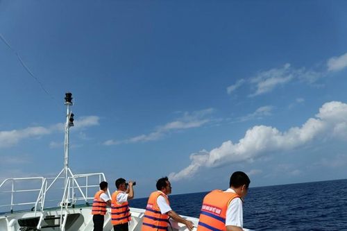 Vụ tàu cá Quảng Nam bị chìm: Bộ Tư lệnh Hải quân điều tàu tìm kiếm ngư dân mất tích