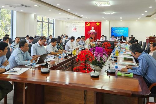 Hội thảo khoa học 'Xây dựng vùng đồng bằng sông Cửu Long hiện đại, sinh thái, văn minh, phát triển nhanh và bền vững, mang đậm bản sắc văn hóa sông nước'