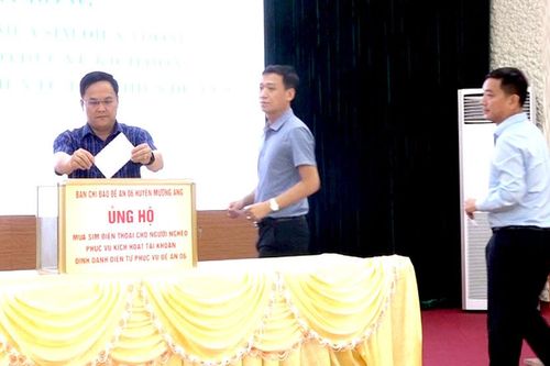 Mường Ảng phát động ủng hộ 2.500 sim điện thoại cho người nghèo