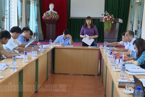 Ban Thường vụ Huyện ủy Điện Biên kiểm tra công tác xây dựng Đảng, phát triển KT-XH xã Sam Mứn