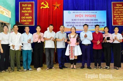 Gần 500 người dân tộc thiểu số tham gia 'Tổ truyền thông cộng đồng'