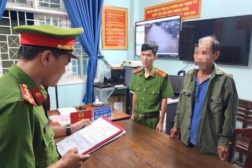 Bắt đối tượng lừa đảo bằng hình thức xin việc