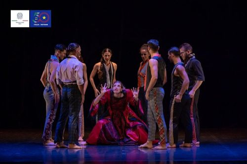 Vũ đoàn hàng đầu Italy trình diễn vở ballet 'Người thợ cạo thành Seville'