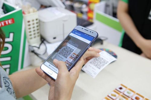 Lãnh đạo Sở Công Thương TP.HCM 'đau đầu' với thanh toán không dùng tiền mặt