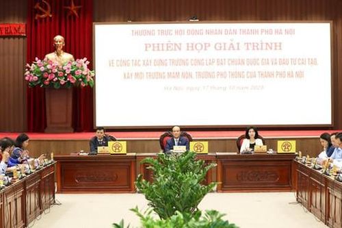 Phiên giải trình về công tác xây dựng trường công lập đạt chuẩn quốc gia tại Hà Nội