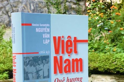Giới thiệu cuốn sách 'Việt Nam - Quê hương thứ hai của tôi' tại Hy Lạp