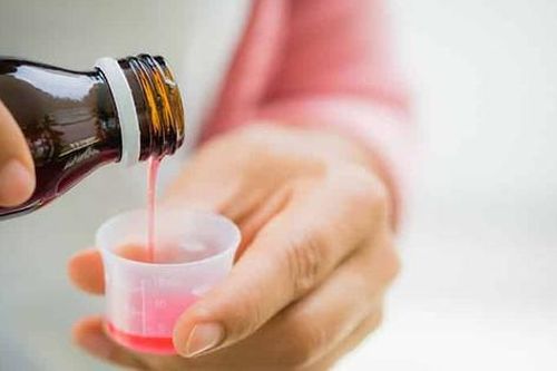 Những lầm tưởng nguy hiểm về việc dùng siro ho ở trẻ