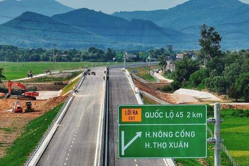 Cao tốc Bắc - Nam từ nút giao Nghi Sơn đến nút giao Quỳnh Vinh tạm dừng khai thác đến bao giờ?